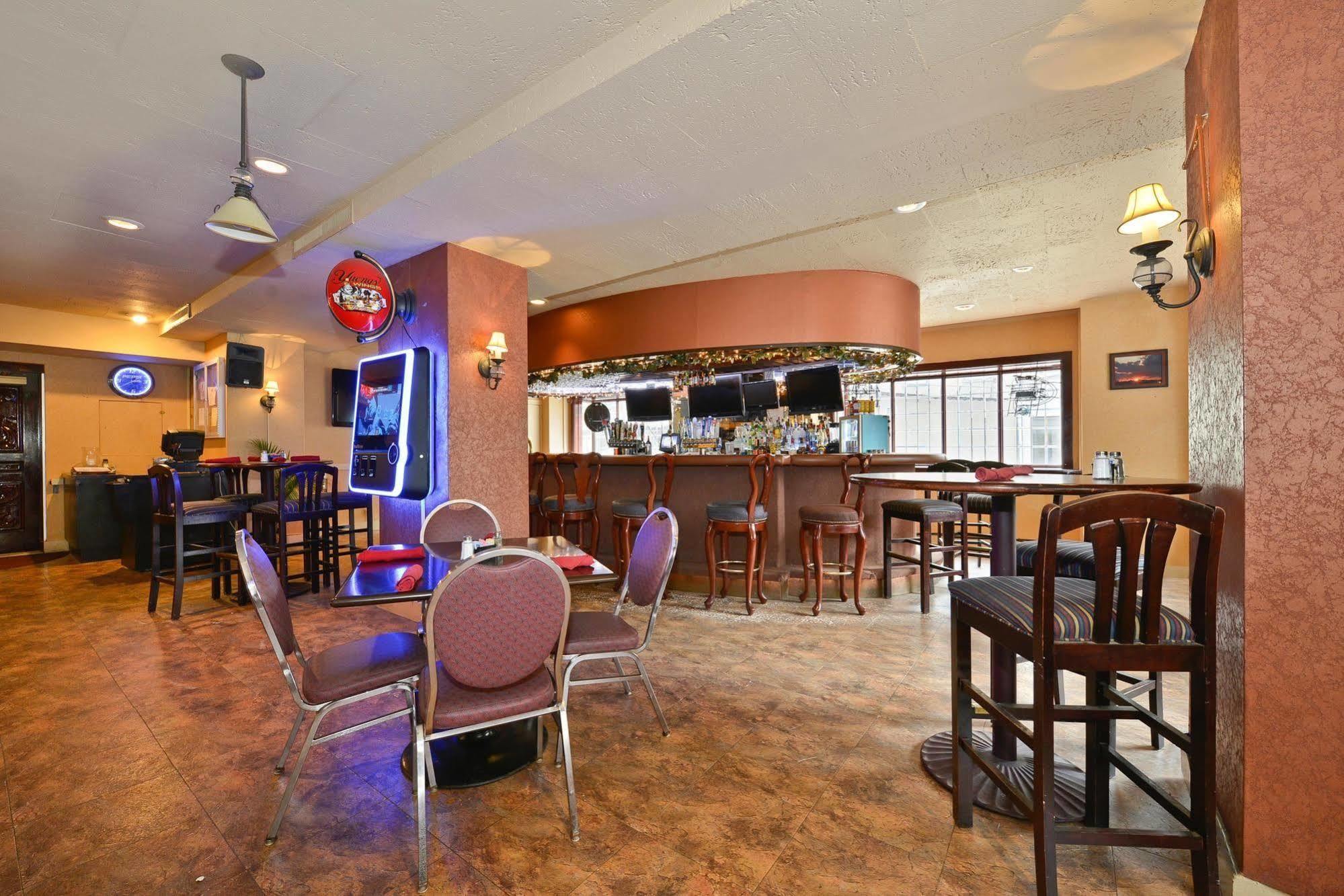 Genetti Hotel, Surestay Collection By Best Western Williamsport Restaurant foto